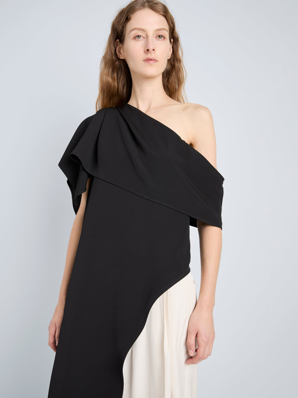 Haya Women's Top | One-Shoulder Viscose Twill 1