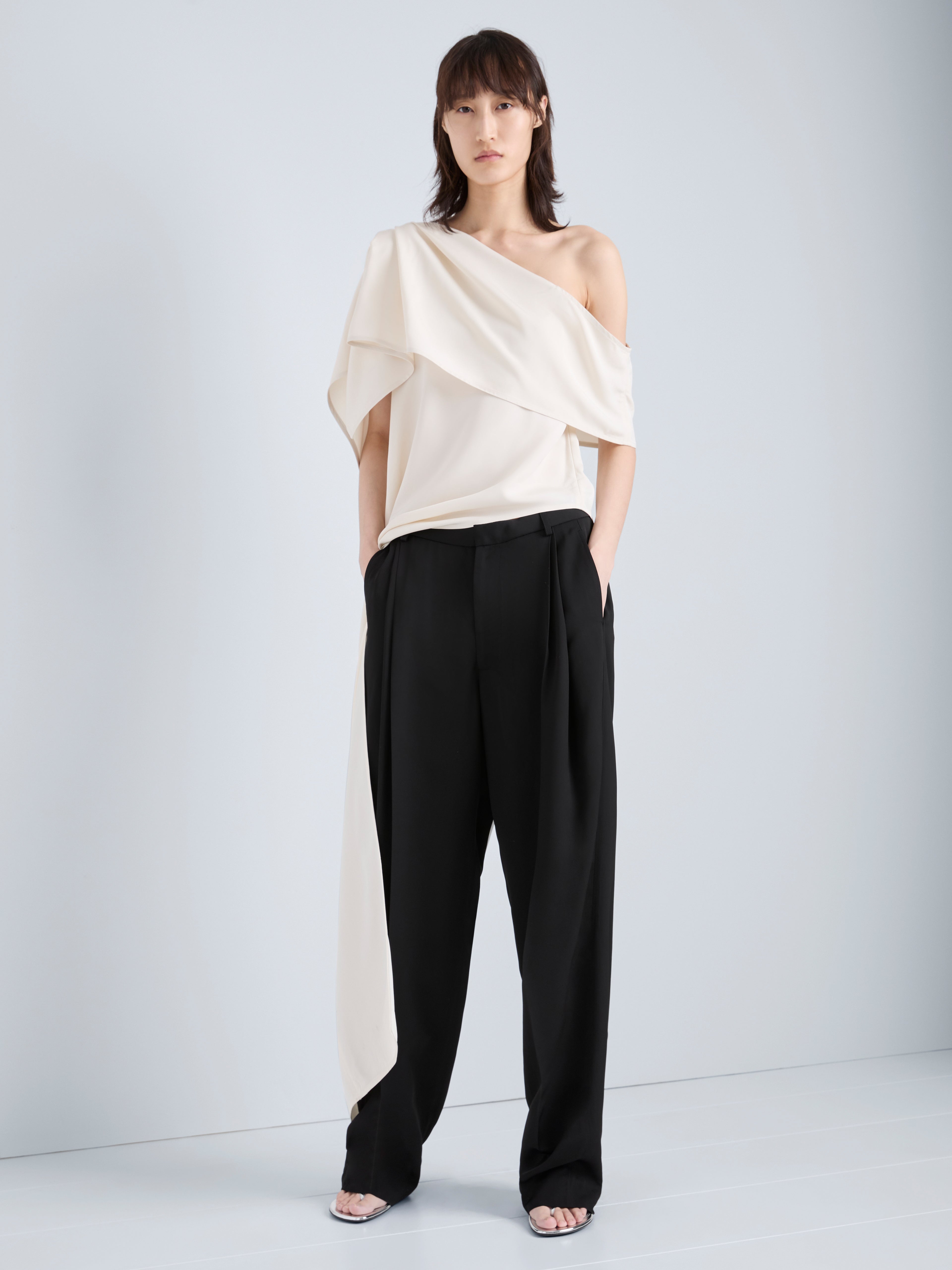 Haya Women's Top | One-Shoulder Viscose Twill 5