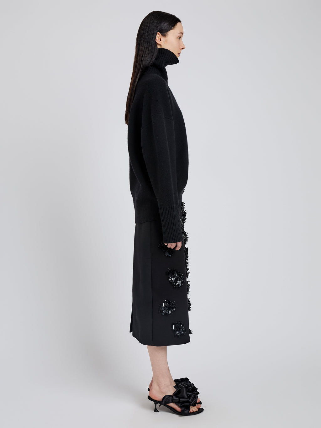 Mora Women's Skirt | Embroidered Compact Crepe 2