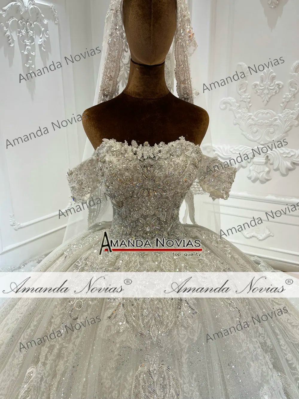 Luxury Beaded Ball Gown Wedding Dress