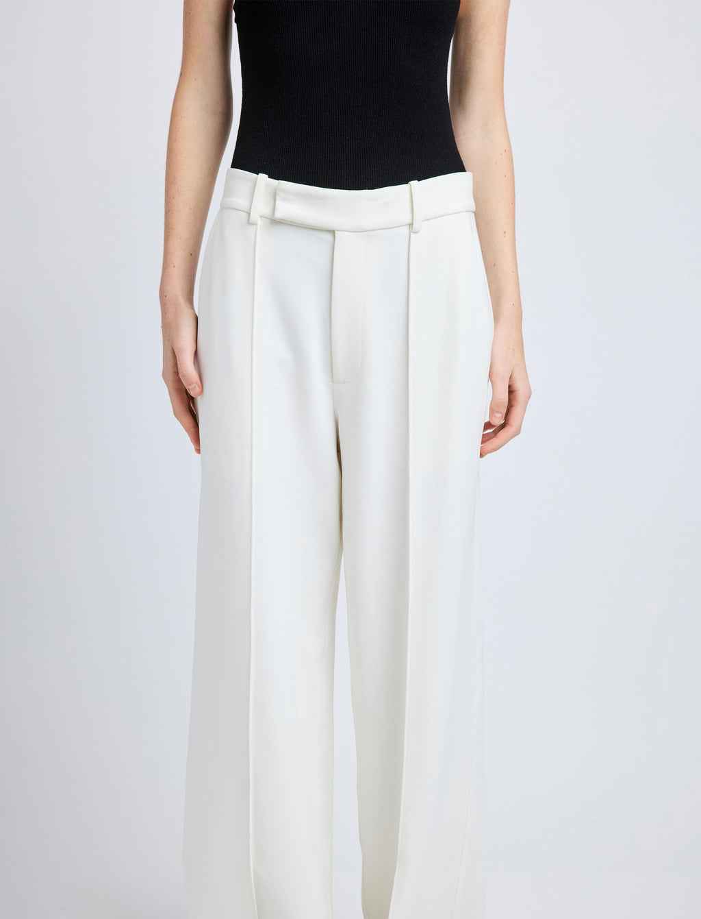 Weyes Women's Pants | High-Rise Matte Double Crepe, Tailored Fit 4